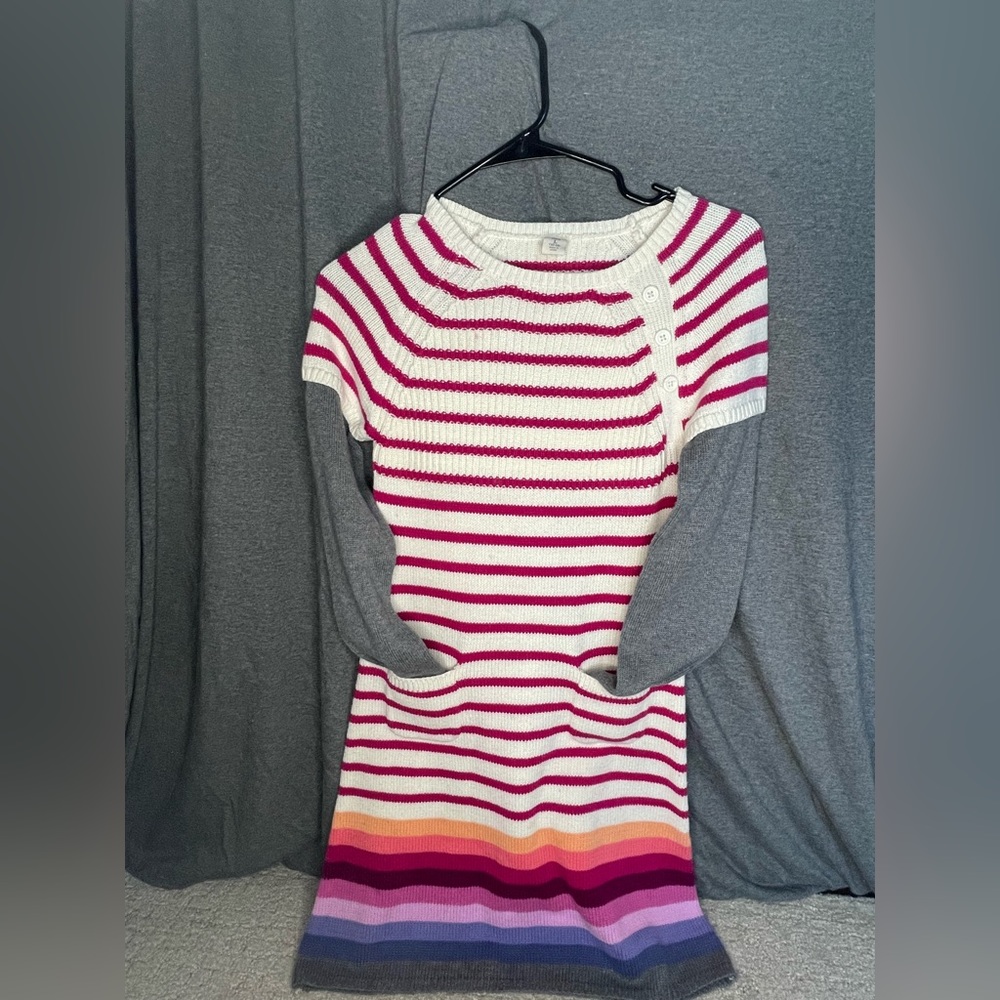 Knit long sleeved dress